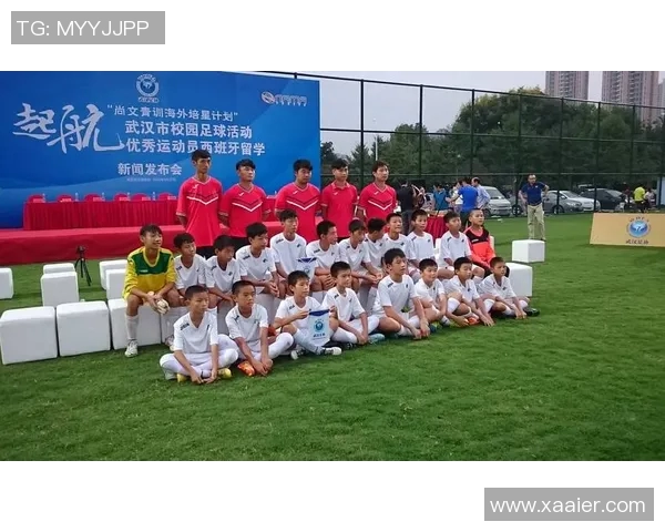 武汉足球之星盘点：那些闪耀绿茵场的本土传奇与新秀